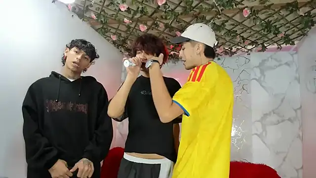 Bastian boyshot77 online show from 06/23/26, 01:31