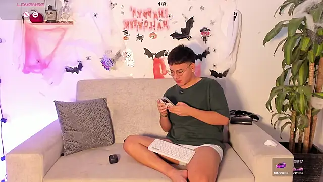 Young Ben online show from 10/25/25, 11:54