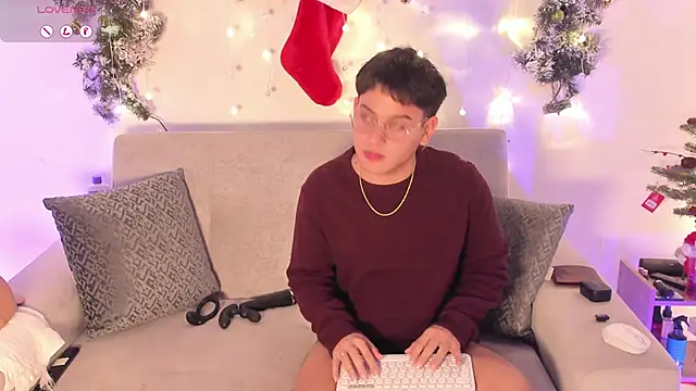 Snapshot of Young_Ben chatting on 01/06/26, 11:51 Young Ben online show from 01/06/26, 11:51