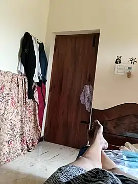 Snapshot of ammutamiltamil chatting on 11/25/25, 05:07 ammutamiltamil online show from 11/25/25, 05:07