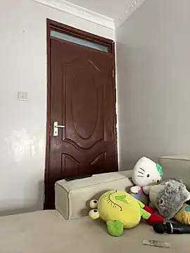 Snapshot of Lil-shawrie chatting on 02/05/26, 11:04 Lil-shawrie online show from 02/05/26, 11:04