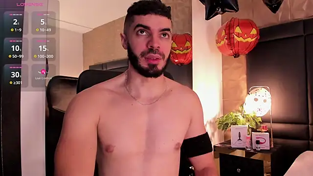 AxelThompson  online show from 10/24/25, 12:23