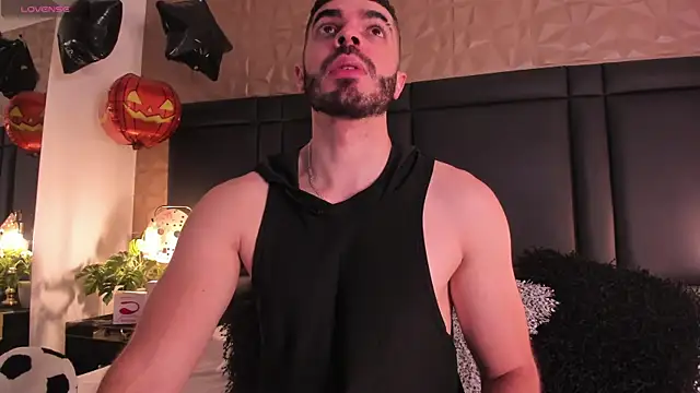 AxelThompson  online show from 10/29/25, 11:56