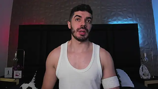 AxelThompson  online show from 11/14/25, 11:42