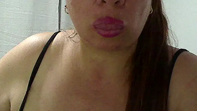 luciana69hot online show from 04/30/26, 08:57