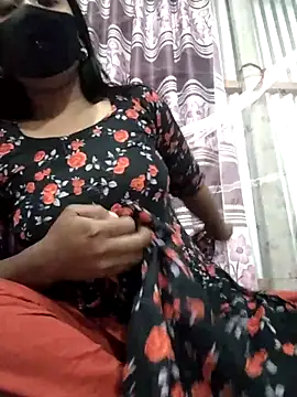 Snapshot of Rubaiya1 chatting on 02/02/26, 07:34 Rubaiya1 online show from 02/02/26, 07:34