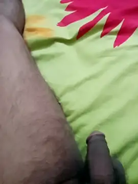 Snapshot of zim200 chatting on 11/22/25, 05:56 zim200 online show from 11/22/25, 05:56