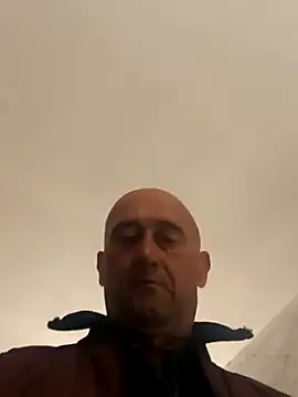 maurizio1169 online show from 04/27/26, 06:22
