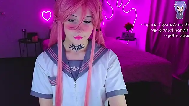 Snapshot of your_little_eva chatting on 02/05/26, 12:59 your little eva online show from 02/05/26, 12:59