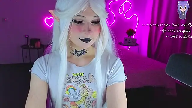 Snapshot of your_little_eva chatting on 02/06/26, 01:32 your little eva online show from 02/06/26, 01:32