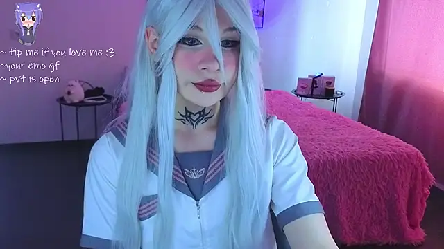 Snapshot of your_little_eva chatting on 05/26/26, 03:08 your little eva online show from 05/26/26, 03:08