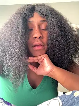 Foreignthaababyy online show from 11/05/25, 07:03