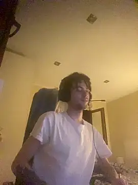 Snapshot of AngelJoven chatting on 09/20/25, 11:06 AngelJoven online show from 09/20/25, 11:06