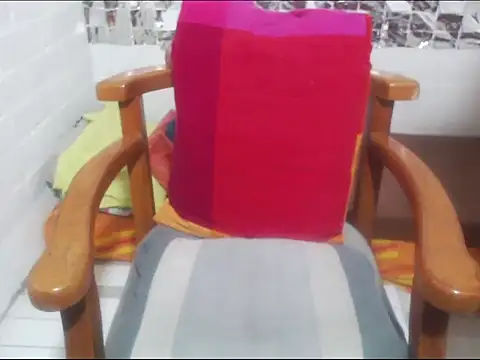 Snapshot of rose-crystal chatting on 02/19/26, 10:50 rose-crystal online show from 02/19/26, 10:50