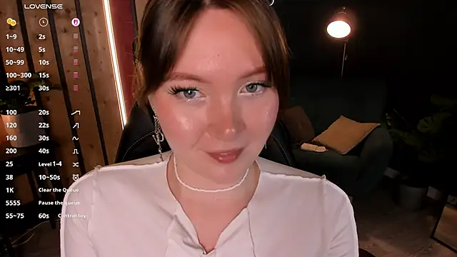 Ash Hasmy online show from 10/01/25, 12:11