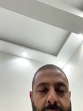 Snapshot of anaahmed30 chatting on 10/13/25, 10:54 anaahmed30 online show from 10/13/25, 10:54