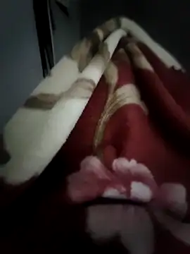 Snapshot of kulliguy chatting on 11/04/25, 07:57 kulliguy online show from 11/04/25, 07:57