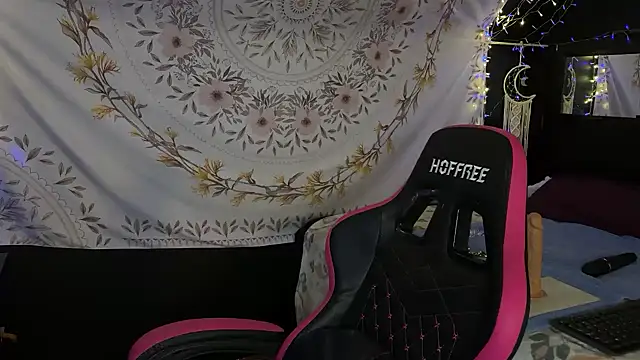 BossMomma0387 online show from 11/20/25, 03:12