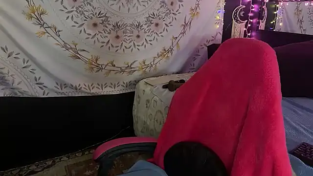 Snapshot of BossMomma0387 chatting on 01/16/26, 11:31 BossMomma0387 online show from 01/16/26, 11:31