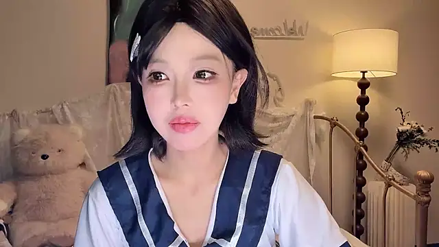 Snapshot of kiraa-0051 chatting on 11/04/25, 04:39 kiraa-0051 online show from 11/04/25, 04:39