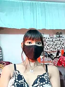 Snapshot of HOT_SHRII chatting on 10/29/25, 08:49 HOT SHRII online show from 10/29/25, 08:49