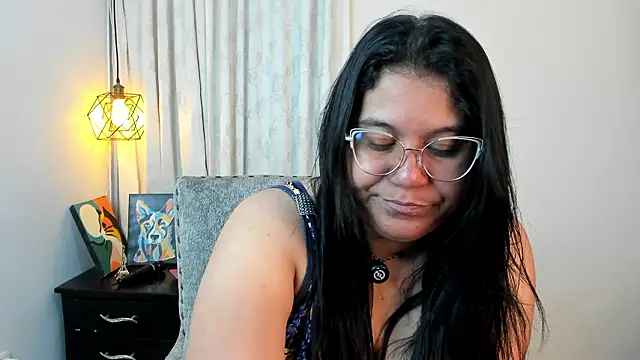 Snapshot of sofia_sorceress5 chatting on 02/05/26, 01:10 sofia sorceress5 online show from 02/05/26, 01:10