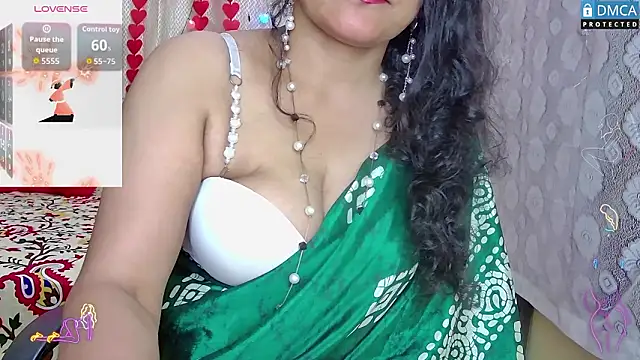 Snapshot of MasTANIYA chatting on 03/07/26, 05:54 MasTANIYA online show from 03/07/26, 05:54