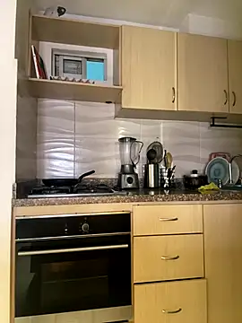 Snapshot of Becca_Johnson_u chatting on 10/05/25, 12:09 Becca Johnson u online show from 10/05/25, 12:09