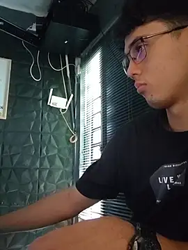 jacobs shelby online show from 11/01/25, 01:02