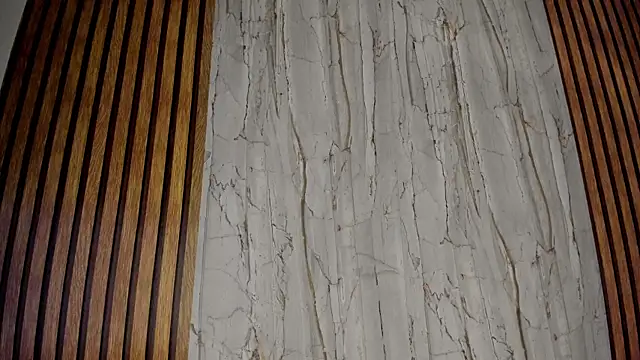 Cherry  Hot online show from 12/20/25, 12:29