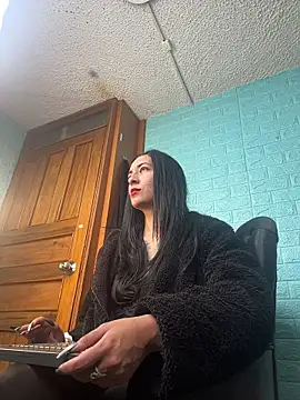 SALOME KORLAND online show from 09/24/25, 12:30