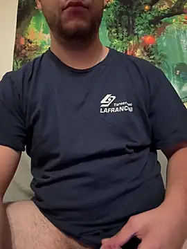 Snapshot of 20cmdicazzo chatting on 09/24/25, 10:35 20cmdicazzo online show from 09/24/25, 10:35