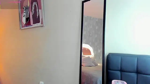 isabella milf  online show from 09/11/25, 07:03