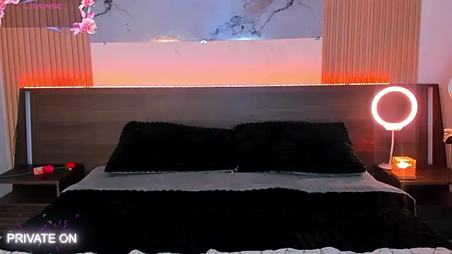 Snapshot of samanthaa_moon chatting on 03/11/26, 12:16 samanthaa moon online show from 03/11/26, 12:16