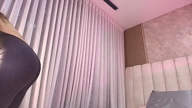 Snapshot of celeste_moonx chatting on 02/27/26, 11:54 celeste moonx online show from 02/27/26, 11:54