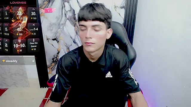 Snapshot of Thommy_cute chatting on 12/05/25, 02:31 Thommy cute online show from 12/05/25, 02:31