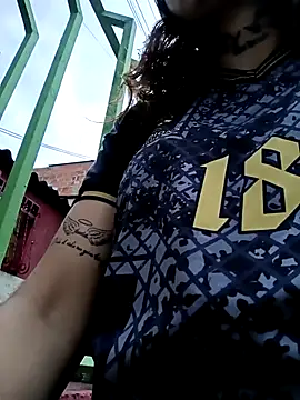 Alis 1327 online show from 09/08/25, 11:04