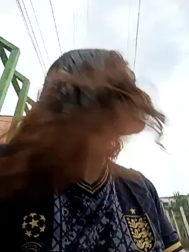 Alis 1327 online show from 09/17/25, 10:00