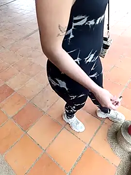 Alis 1327 online show from 10/04/25, 06:17