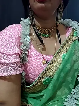 Snapshot of sesiteluguammayi chatting on 05/30/26, 02:41 sesiteluguammayi online show from 05/30/26, 02:41