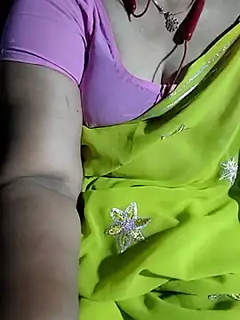 Snapshot of sesiteluguammayi chatting on 06/18/26, 01:37 sesiteluguammayi online show from 06/18/26, 01:37