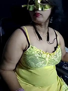 Snapshot of sesiteluguammayi chatting on 07/22/26, 02:42 sesiteluguammayi online show from 07/22/26, 02:42