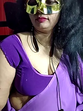 Snapshot of sesiteluguammayi chatting on 07/29/26, 12:53 sesiteluguammayi online show from 07/29/26, 12:53
