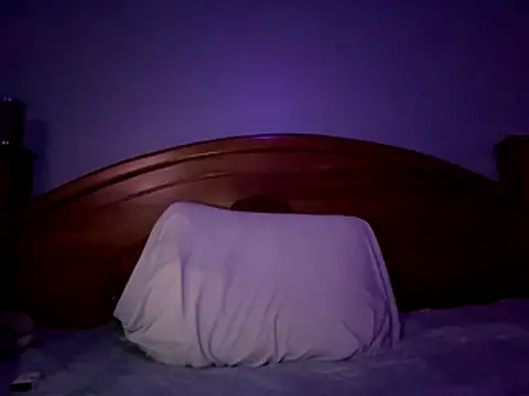 Snapshot of Jonny0399_ chatting on 10/30/25, 08:27 Jonny0399 online show from 10/30/25, 08:27