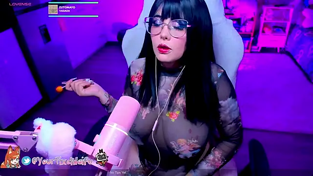 AlyssaRomanova online show from 11/08/25, 03:18