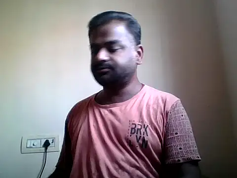 sree4143 online show from 09/15/25, 05:40