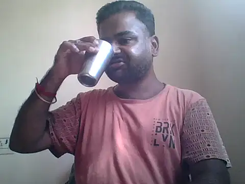 sree4143 online show from 09/16/25, 09:10