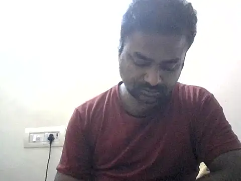 sree4143 online show from 09/29/25, 10:14