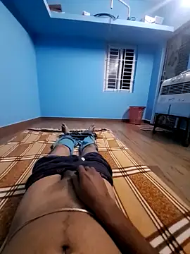 Snapshot of Tamilpayan00 chatting on 10/04/25, 04:05 Tamilpayan00 online show from 10/04/25, 04:05