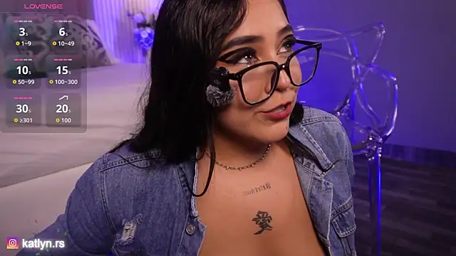 KatlynRous online show from 06/03/26, 07:08
